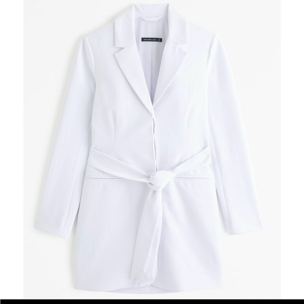 Abercrombie & Fitch White Women's Blazer with Belt